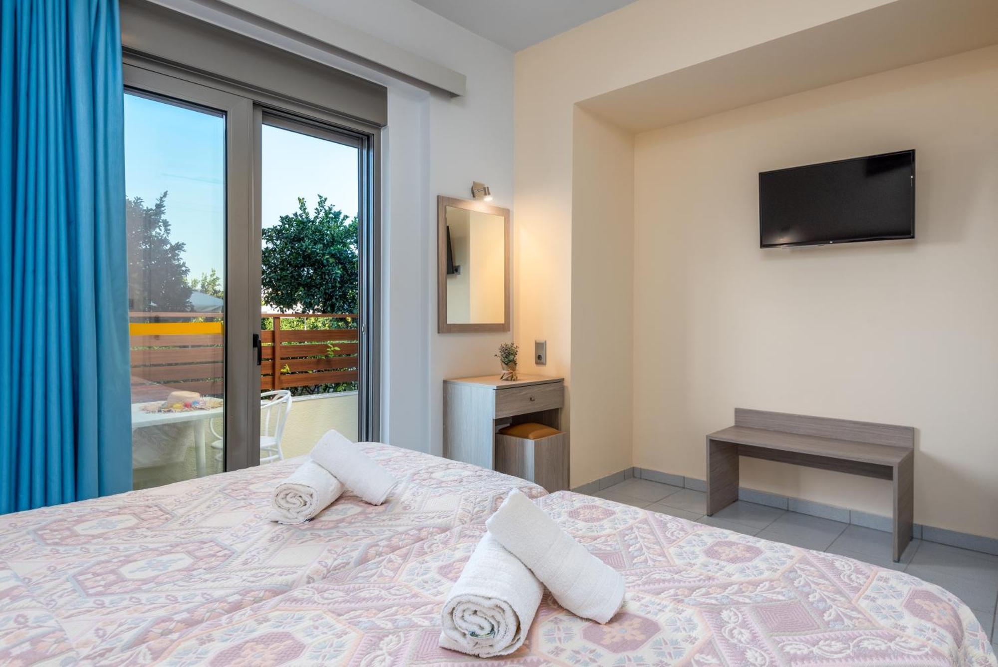 Ilyssion Holidays Hotel Ялисос Стая снимка